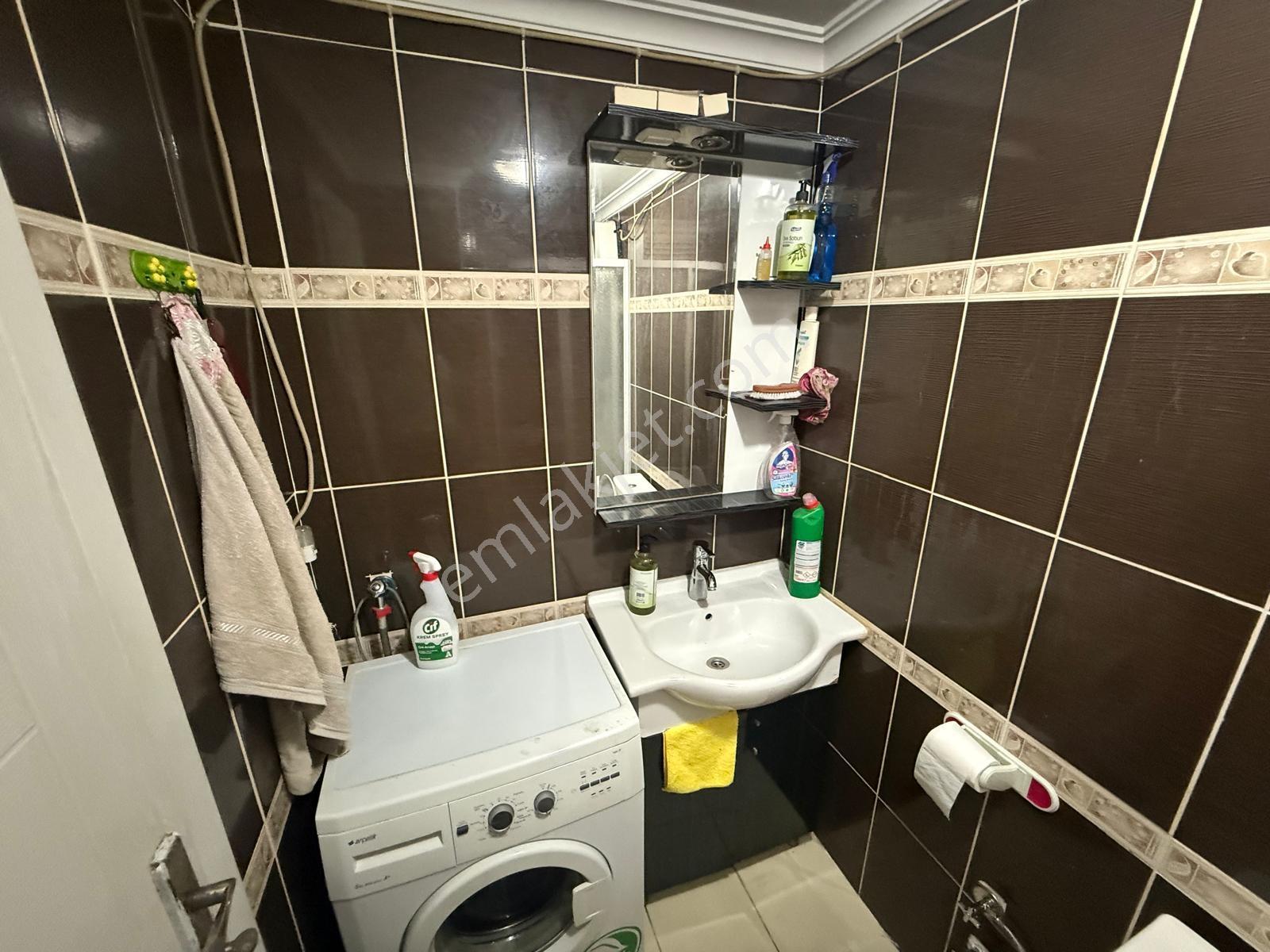 Dumlupınar'da Satılık 1+1 Temiz Eşyalı Daire - Görsel 18