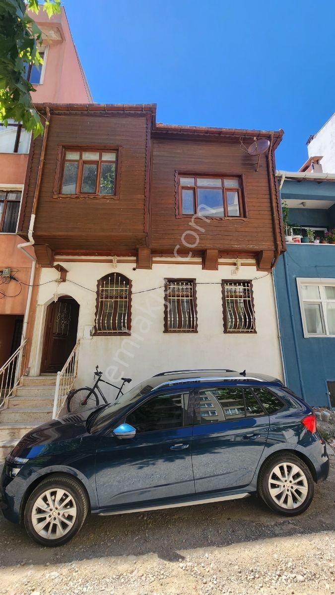 Sahile Yürüme Mesafesinde Bahçeli 2 Katlı Kullanışlı Bakımlı - Görsel 10
