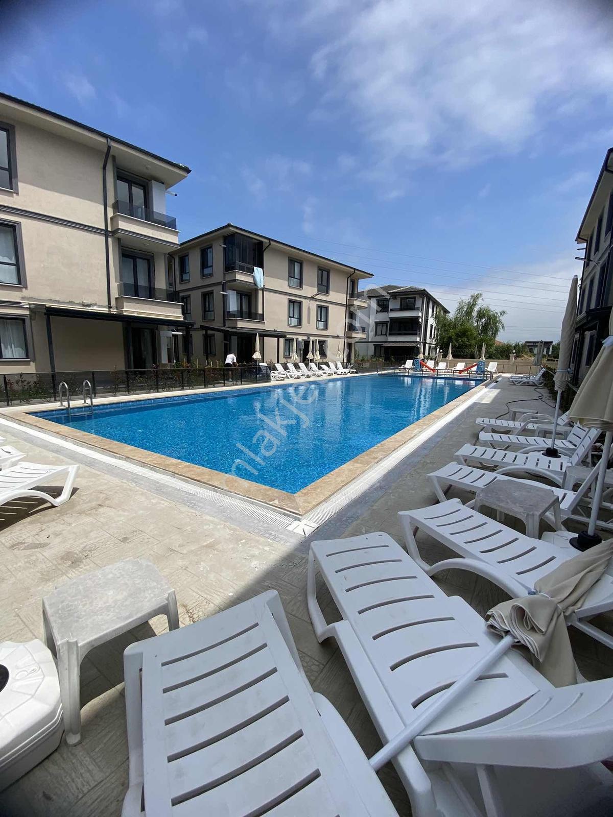 Ali Topal Grmk 2+1 75m2 Sakarya Karasu Havuzlu Site Satılık - Görsel 32