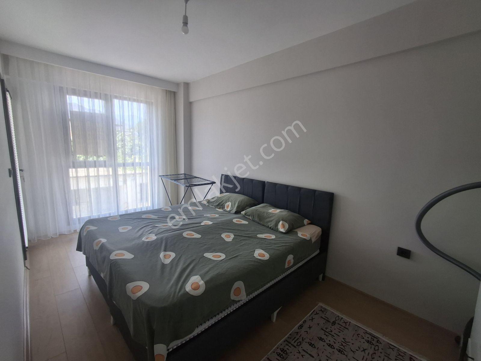 Doğalgazlı, Yerden Isıtmalı, Sıfır Eşyalı Kiralık 1+1 Daire - Görsel 8