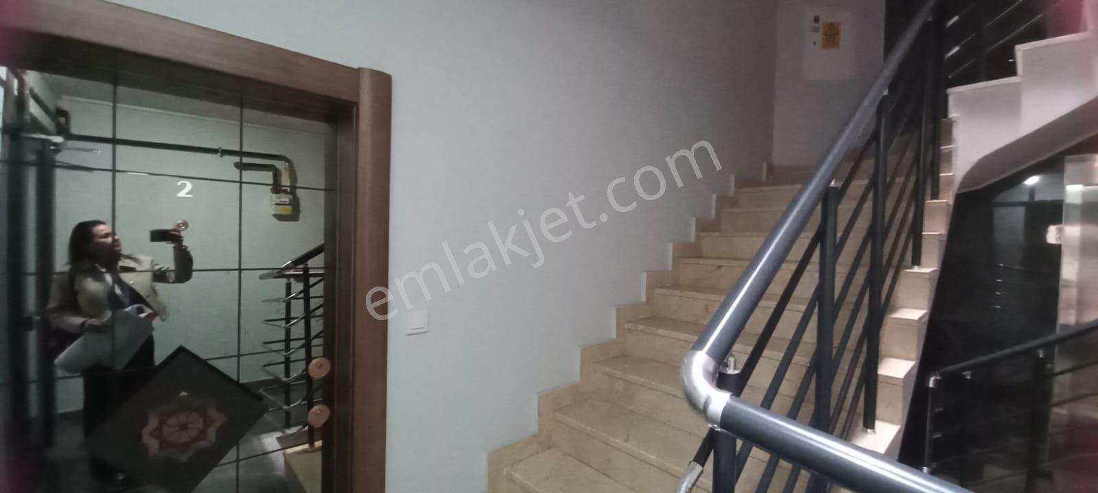 Ertuğrulgazı Mahallesinde 2+1 Satılık Daıre - Görsel 12
