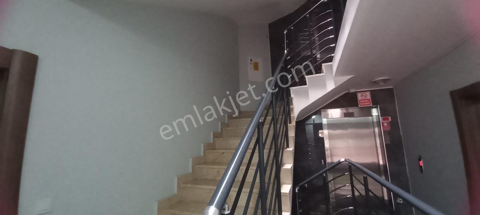Ertuğrulgazı Mahallesinde 2+1 Satılık Daıre - Görsel 6