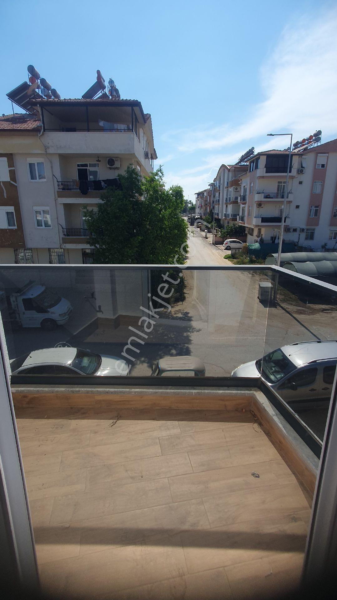 Ilıca'da Merkezi Konumda Kiralık 2+1 Daire - Görsel 5