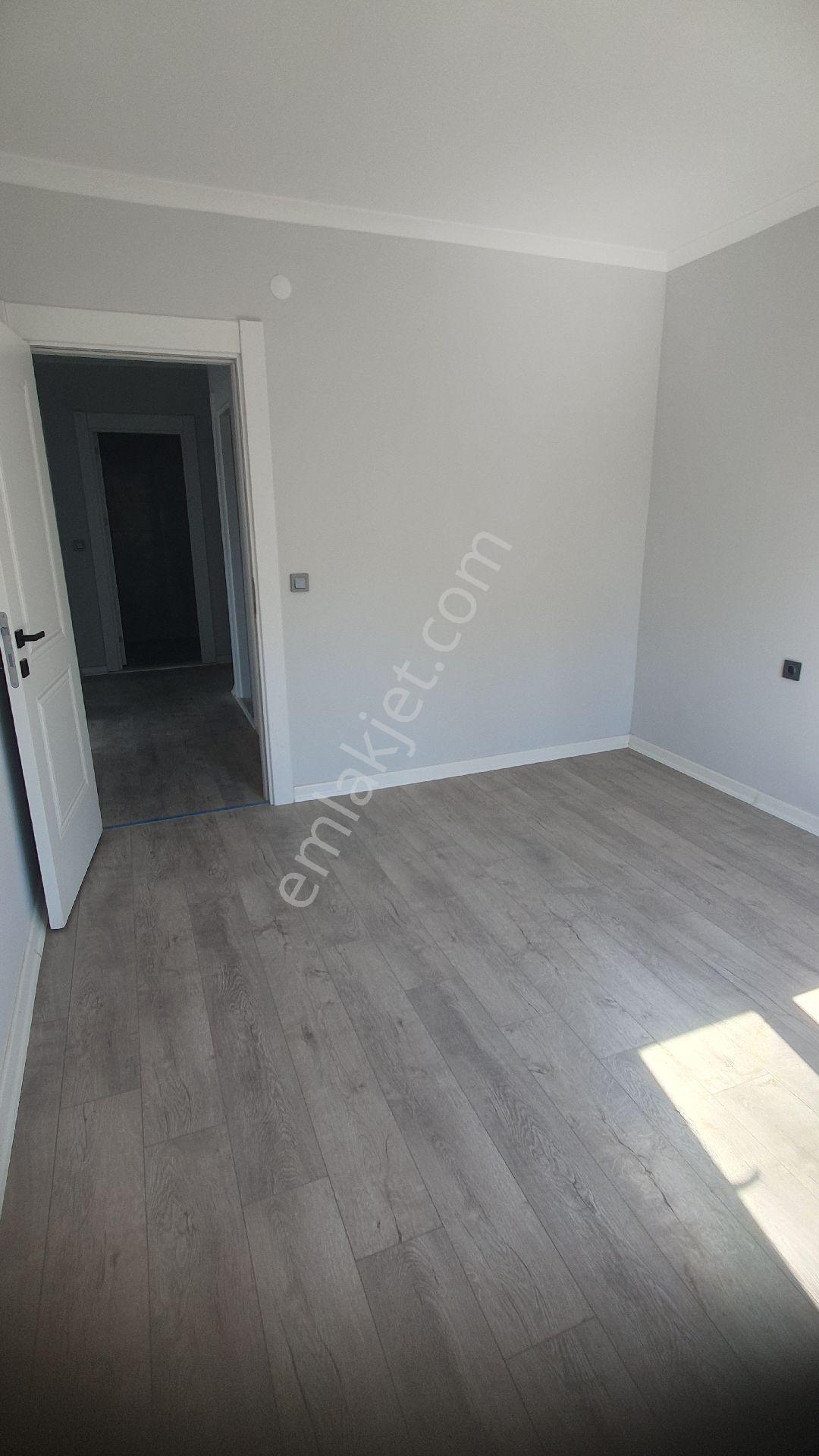 Ilıca'da Merkezi Konumda Kiralık 2+1 Daire - Görsel 8