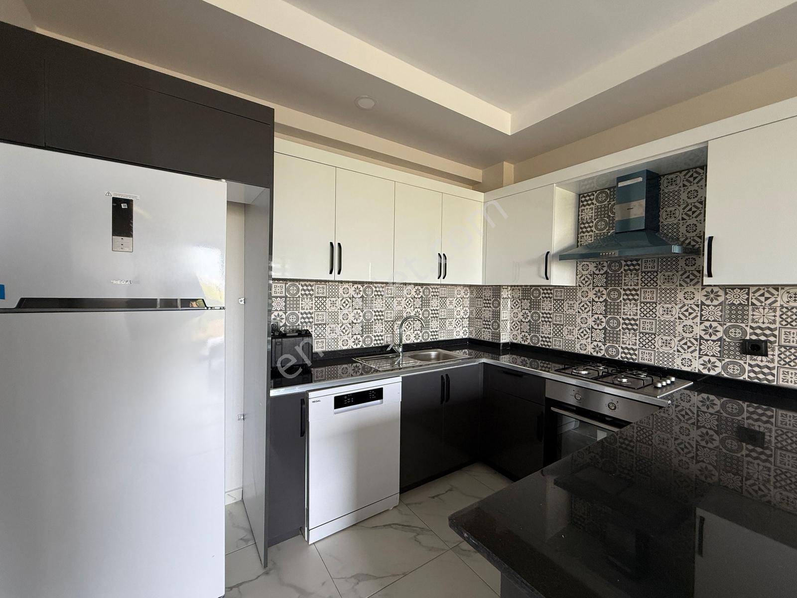 Eşyalı Ve Taşınmaya Hazır | Liparis Kremlin'de 1+1 Kiralık Daire - Görsel 15