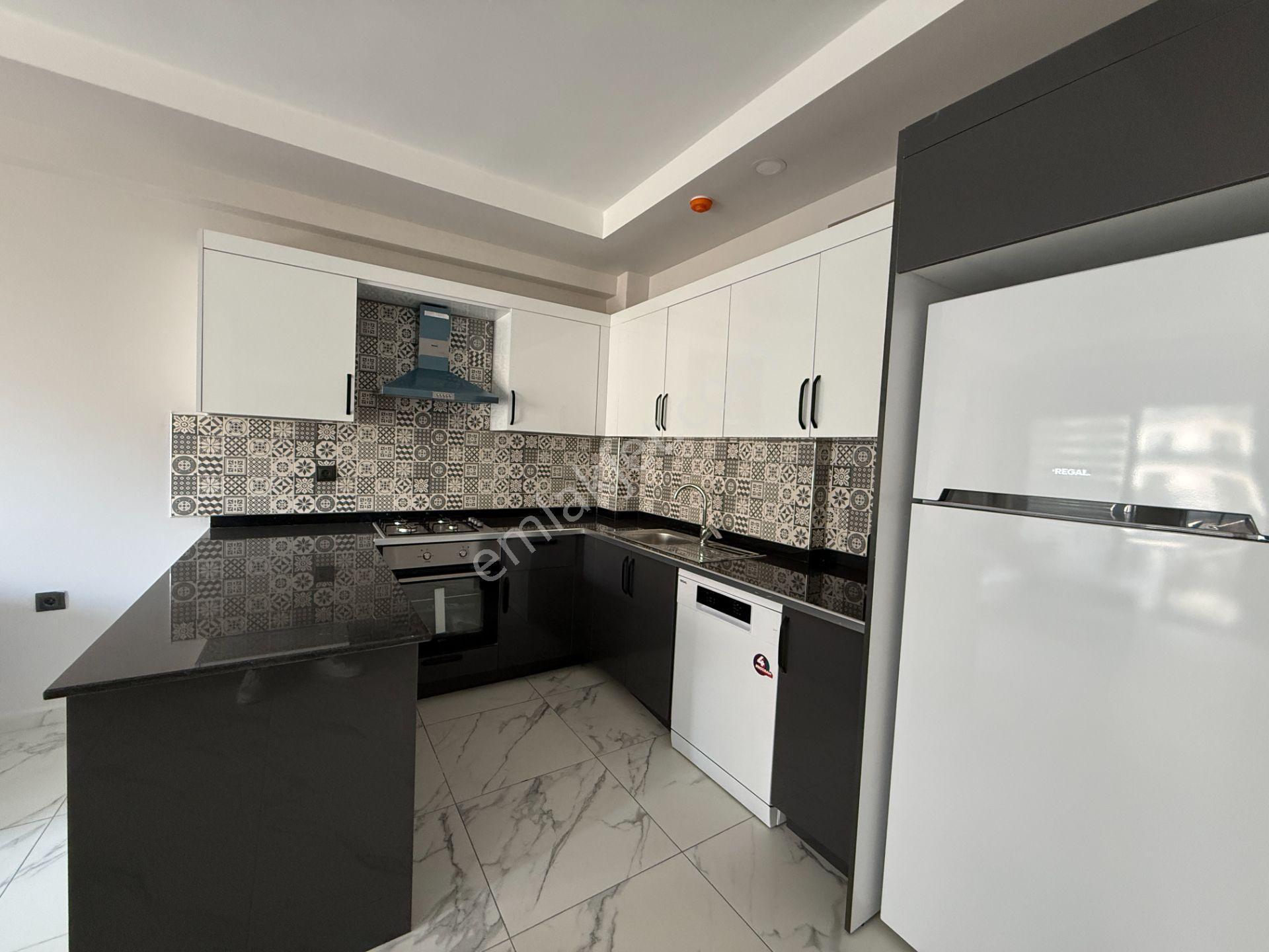 Eşyalı Ve Taşınmaya Hazır | Liparis Kremlin'de 1+1 Kiralık Daire - Görsel 26