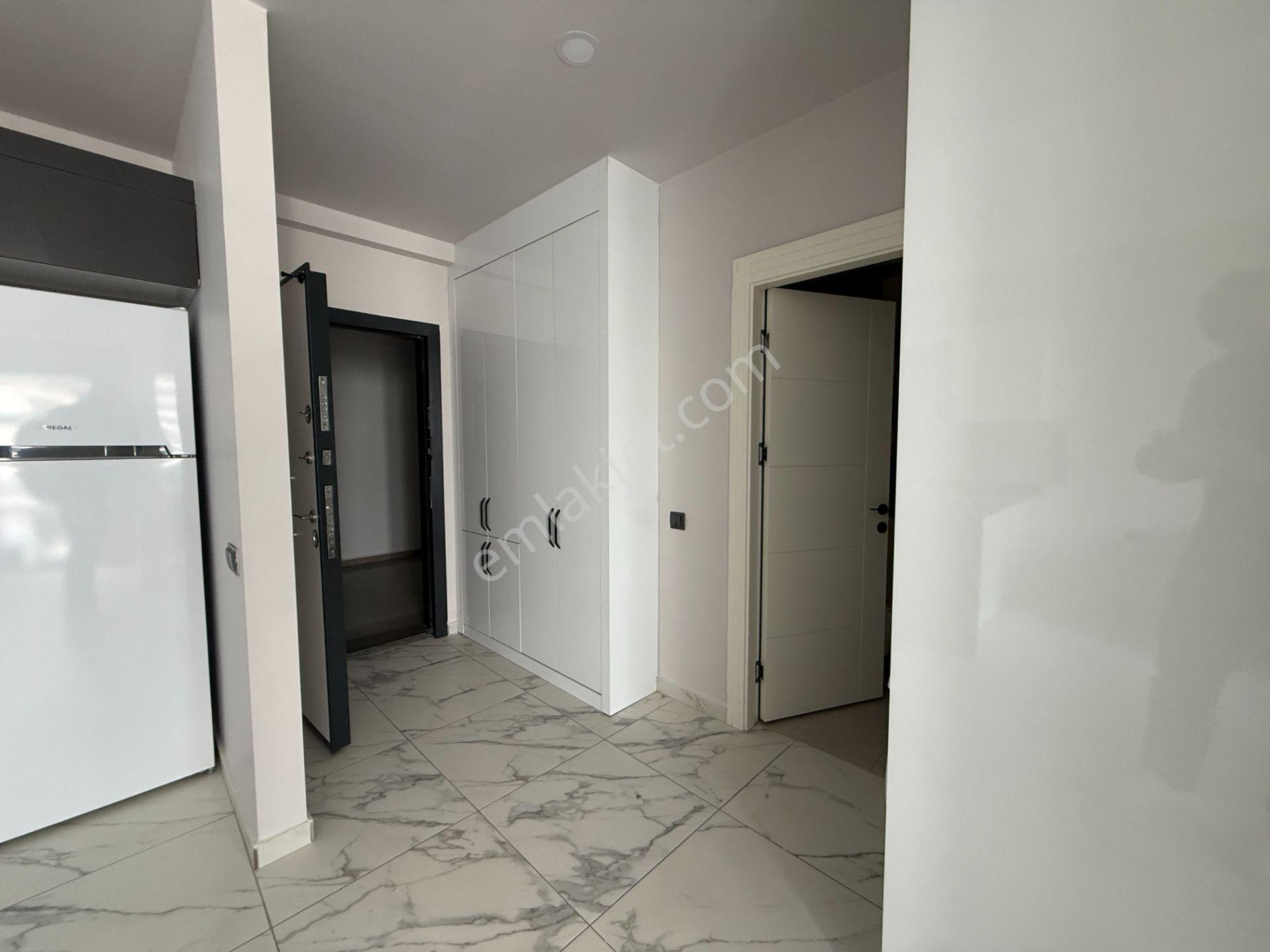 Eşyalı Ve Taşınmaya Hazır | Liparis Kremlin'de 1+1 Kiralık Daire - Görsel 25