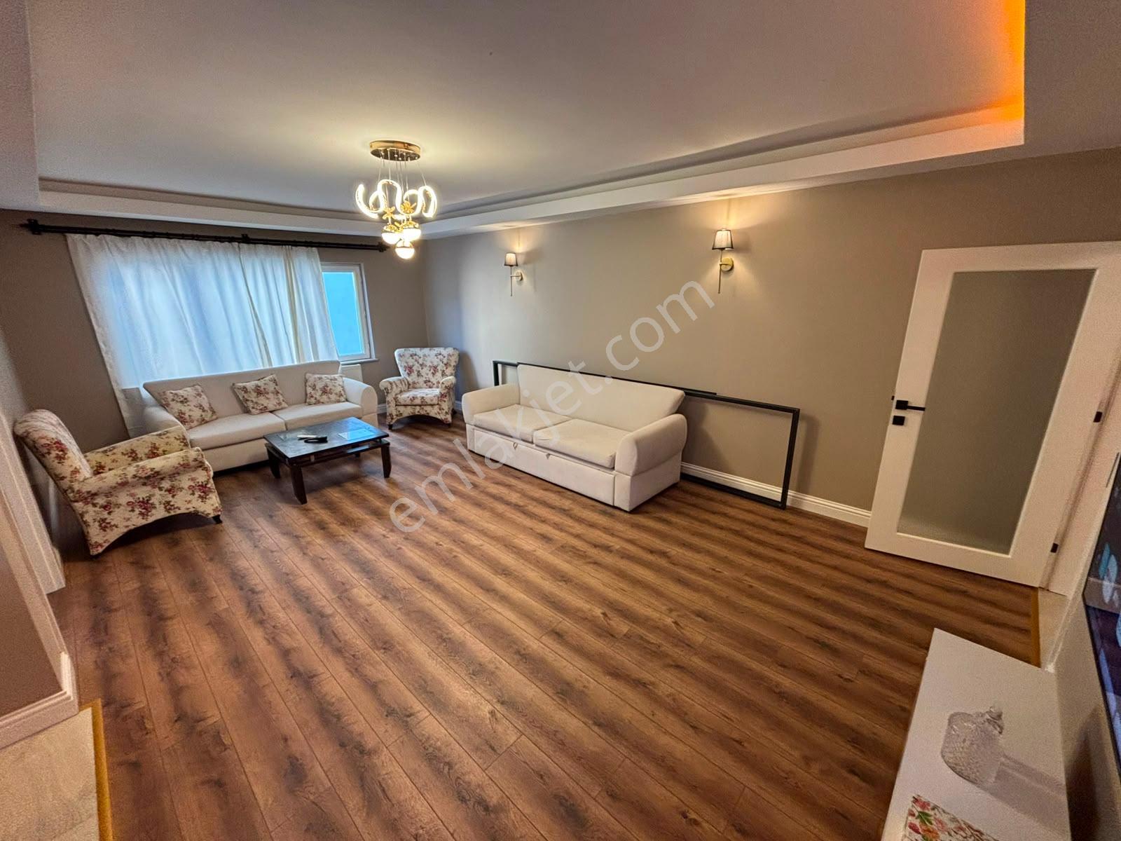 Şık Tasarımlı, Full Yapılı Ada Mutfaklı 2+1 Satılık Daire - Görsel 18