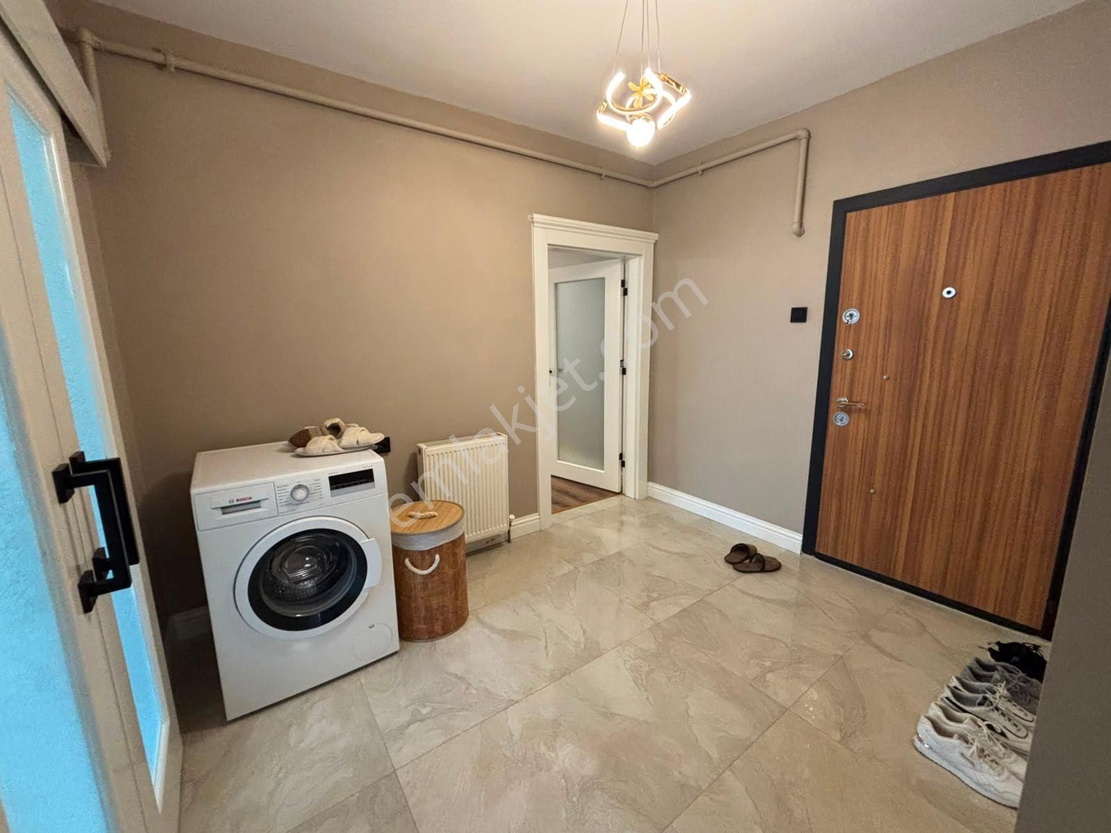 Şık Tasarımlı, Full Yapılı Ada Mutfaklı 2+1 Satılık Daire - Görsel 27