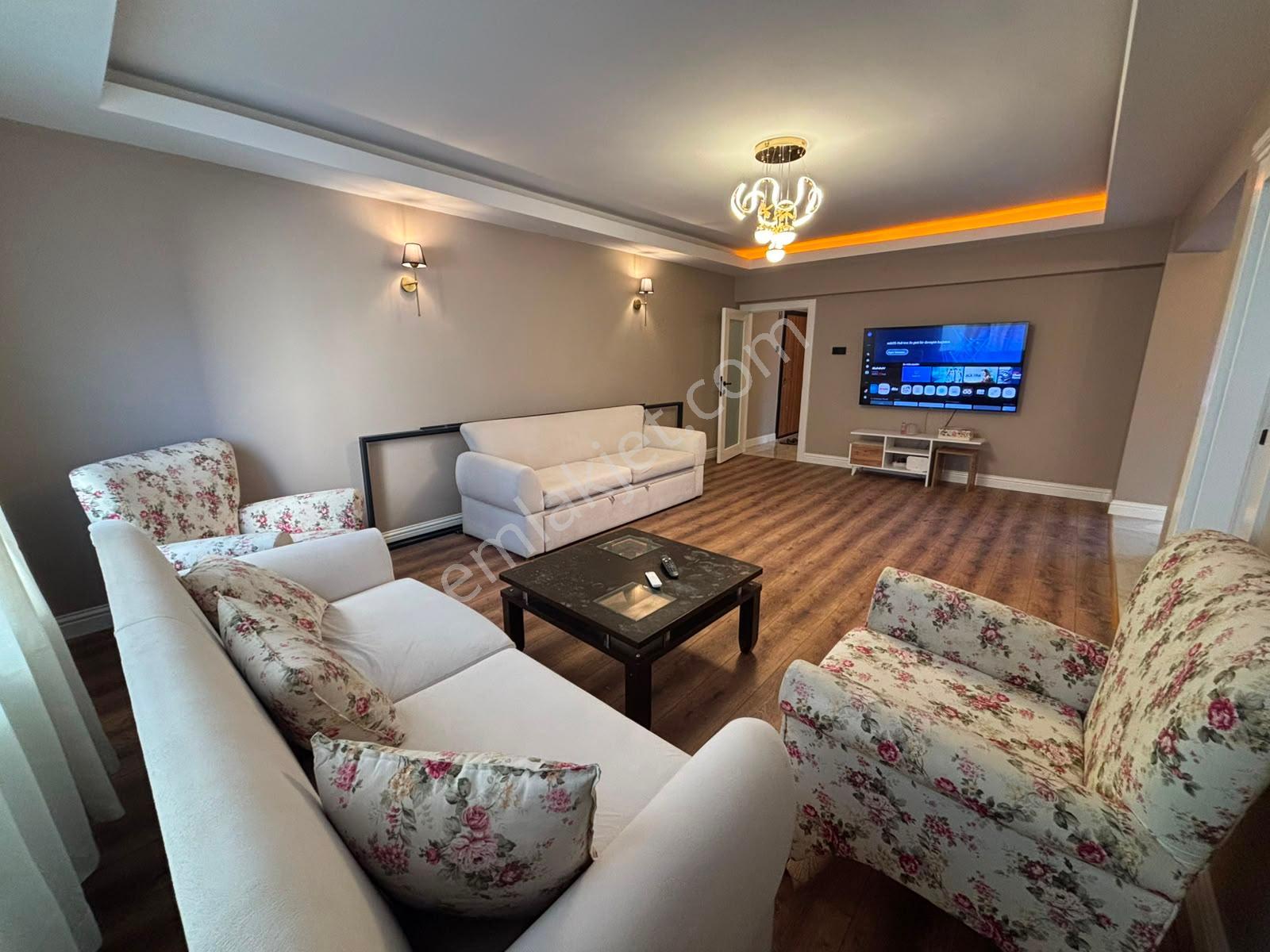 Şık Tasarımlı, Full Yapılı Ada Mutfaklı 2+1 Satılık Daire - Görsel 20
