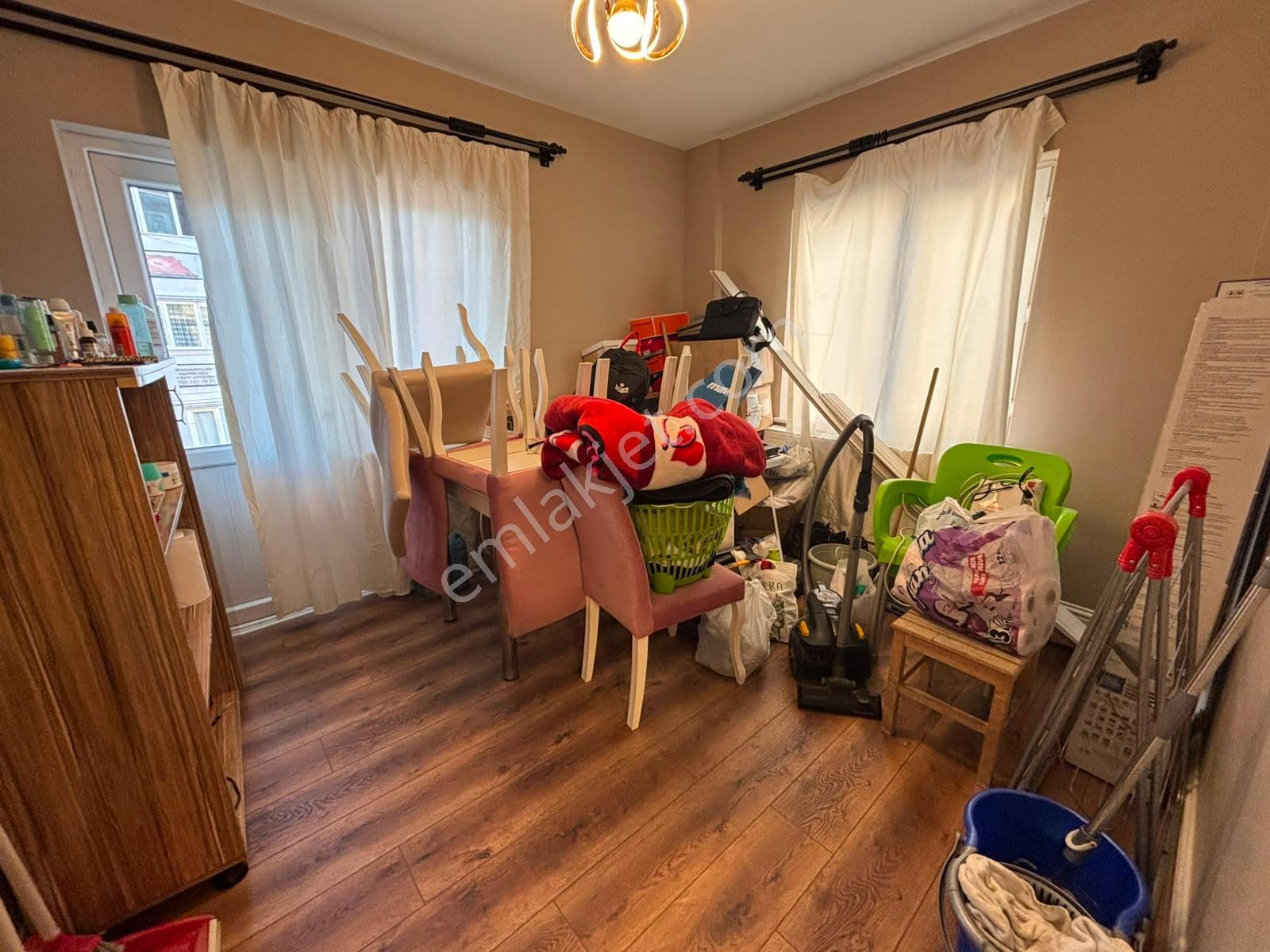Şık Tasarımlı, Full Yapılı Ada Mutfaklı 2+1 Satılık Daire - Görsel 23