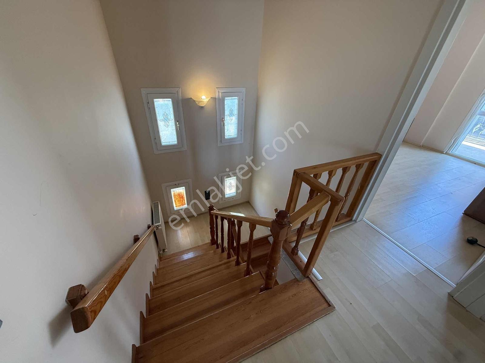 Denize 500 Metre! Akbük'ün En Merkezi Noktasında Satılık Villa - Görsel 9