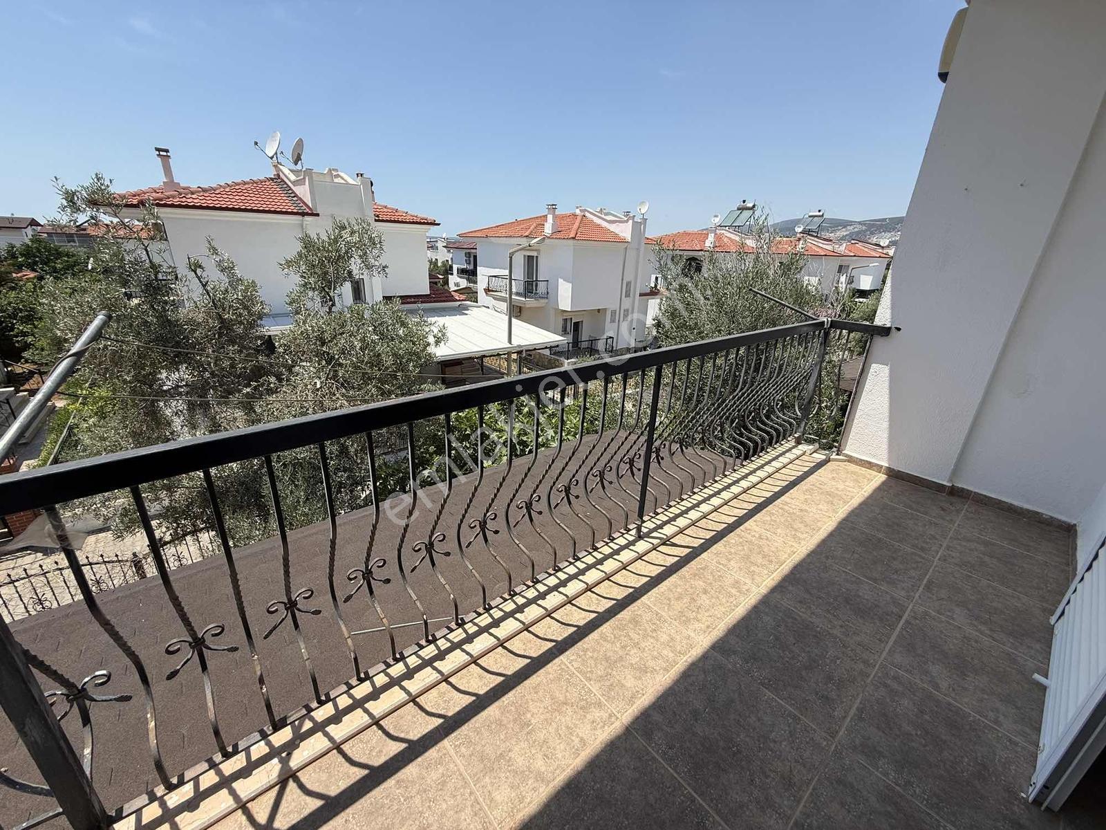 Denize 500 Metre! Akbük'ün En Merkezi Noktasında Satılık Villa - Görsel 25