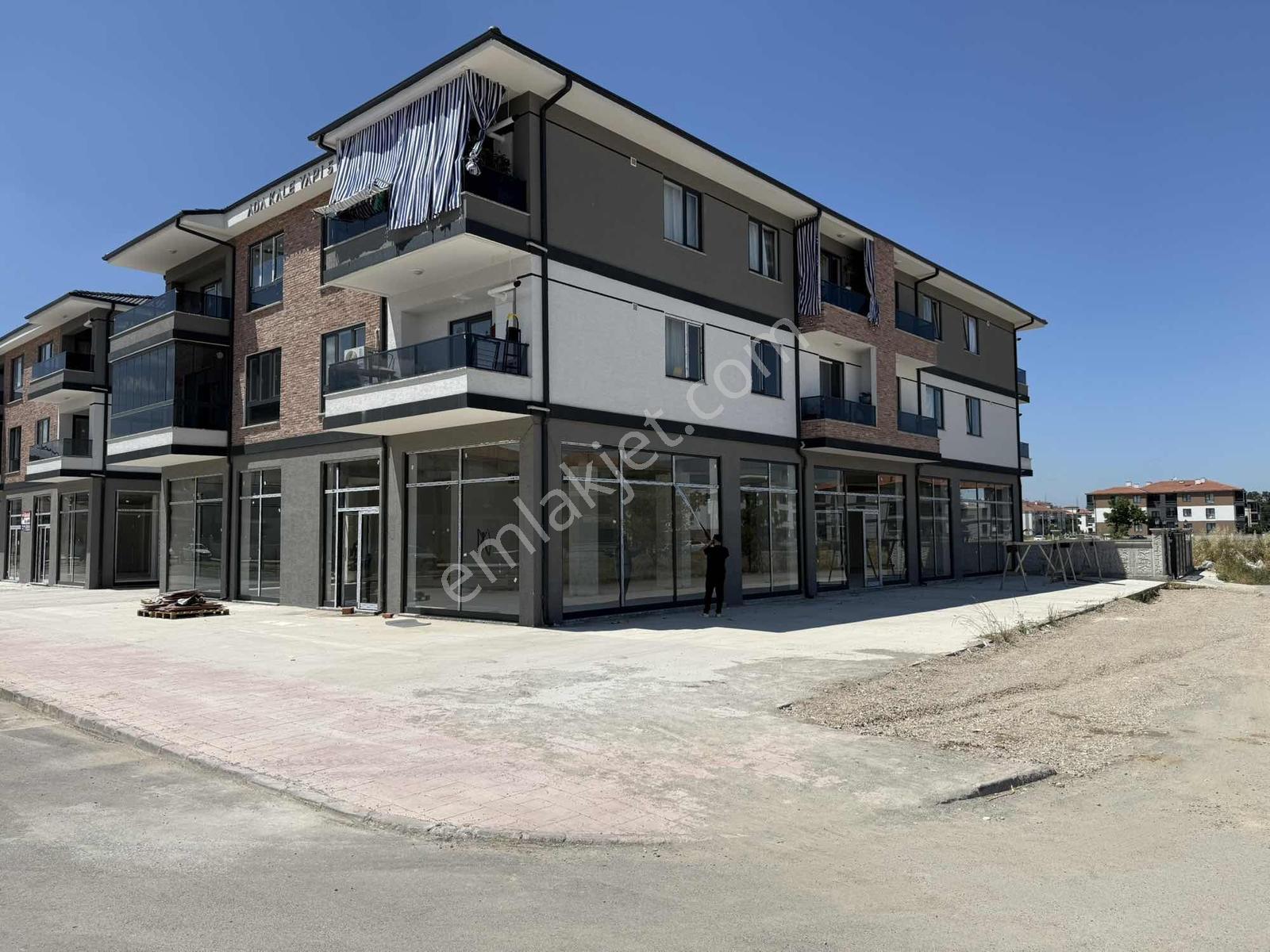 Fatih Mah. Kiralık Çıkmalar İle Beraber 700 M2 Köşe Dükkan - Görsel 13