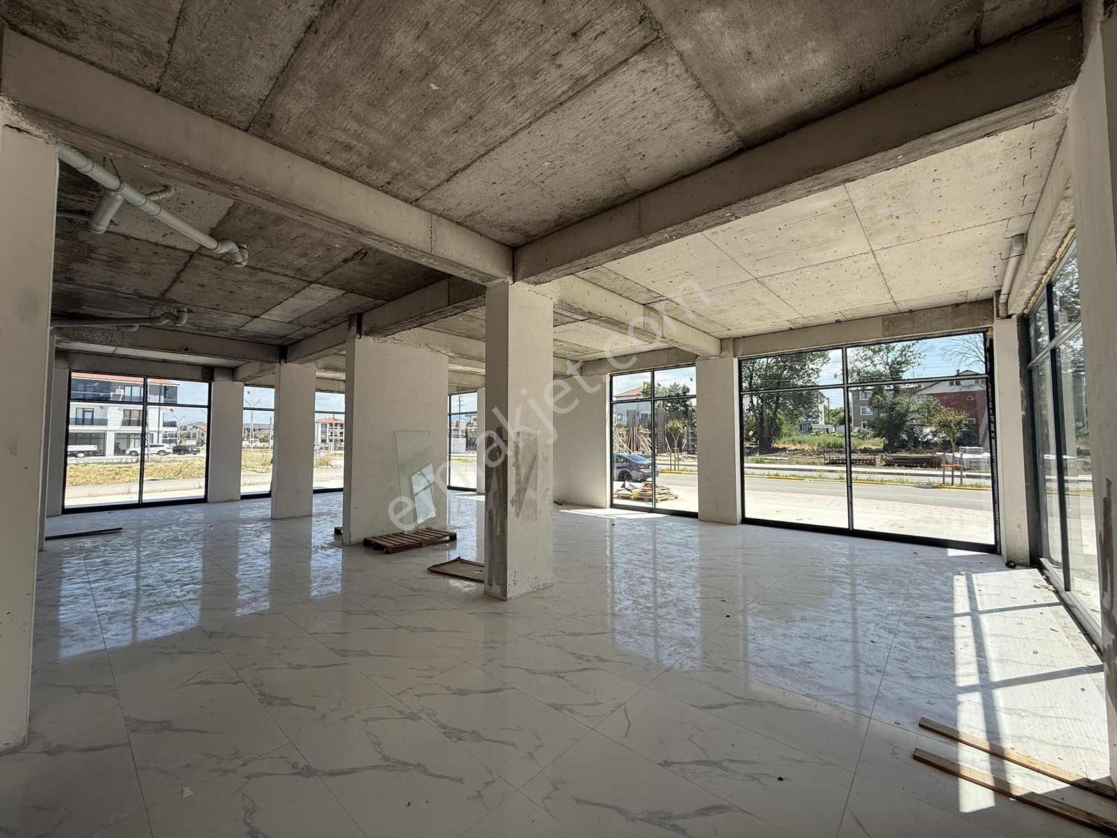 Fatih Mah. Kiralık Çıkmalar İle Beraber 700 M2 Köşe Dükkan - Görsel 11