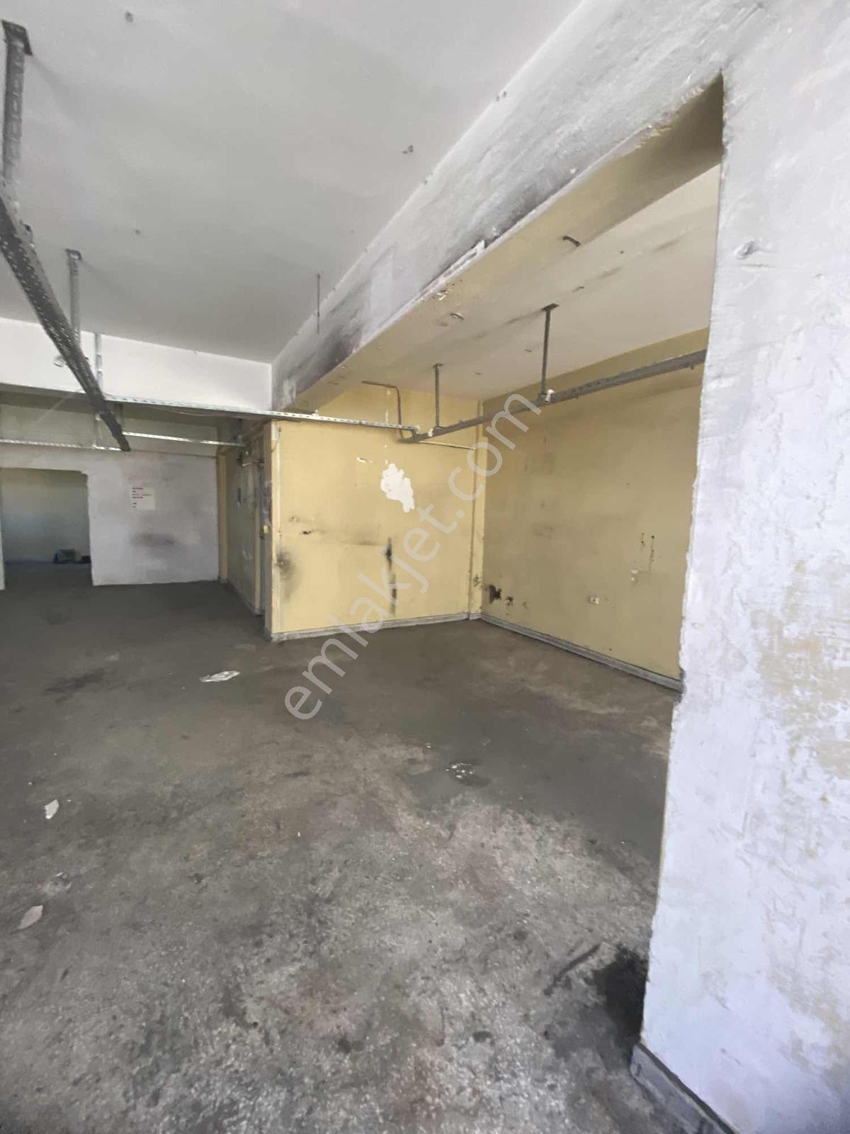Sanayinin İçinde 3.kat 150 M2 Kiralık İş Yeri - Görsel 7