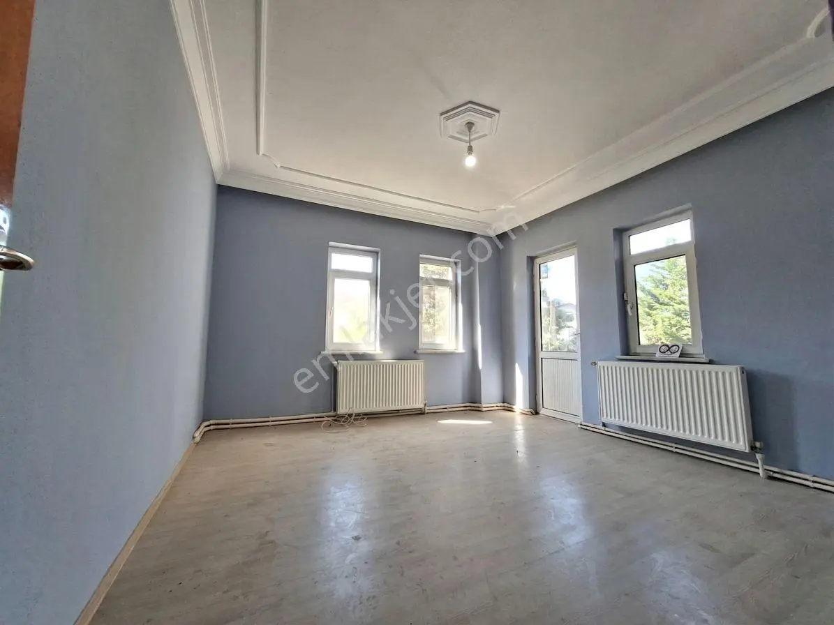 Remax Mavi Murat Ocaktar Dan Muhsin Yazıcıoğlu Bulvar. Kiralık - Görsel 3