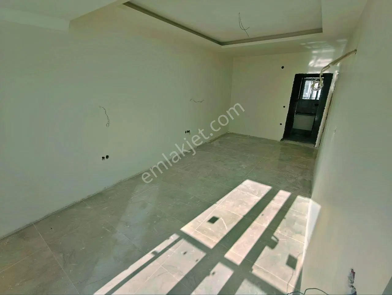 Uytundan Kızılkeçilide Otoparklı Havuzlu Sıfır 3+1 Lüks Villa - Görsel 5