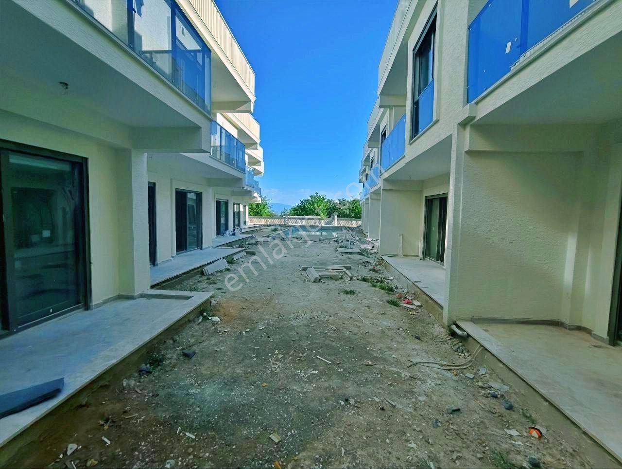 Uytundan Kızılkeçilide Otoparklı Havuzlu Sıfır 3+1 Lüks Villa - Görsel 24