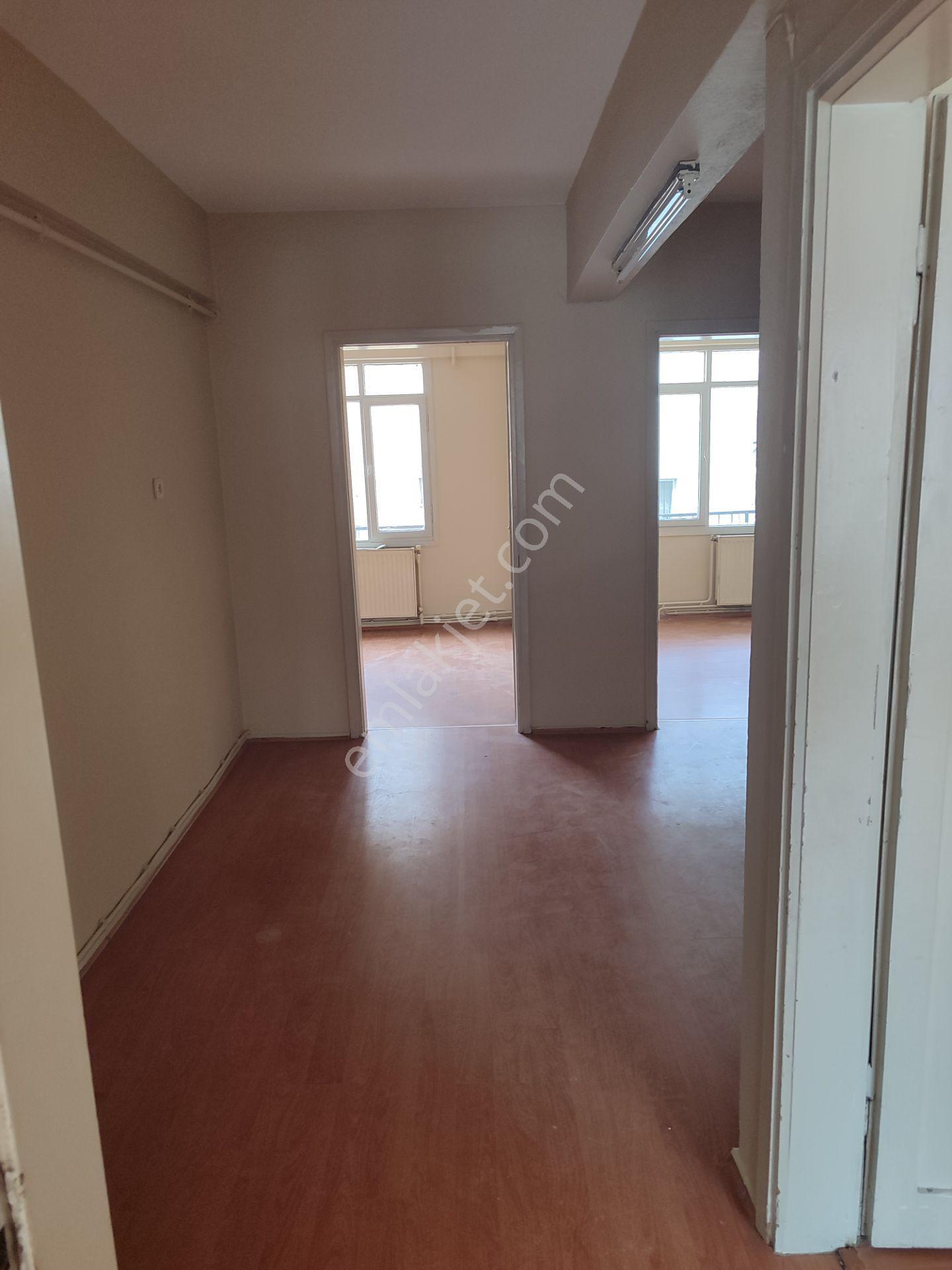 Kaya Emlak'tan Kemalpaşanın Merkezinde Satılık Kombili Daire - Görsel 14