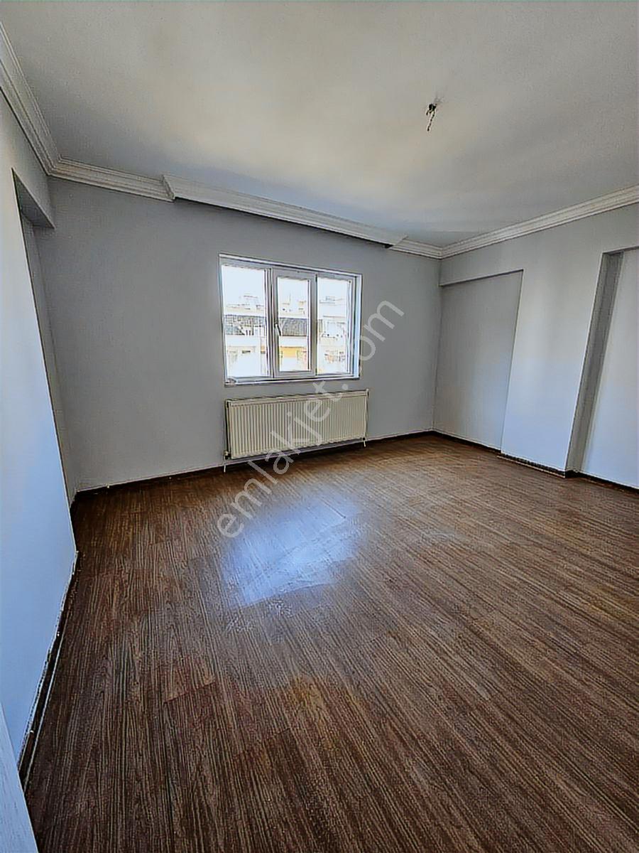 Nazilli Altıntaş Mahallesinde Merkezi Konumda Kiralık 3+1 Daire - Görsel 16