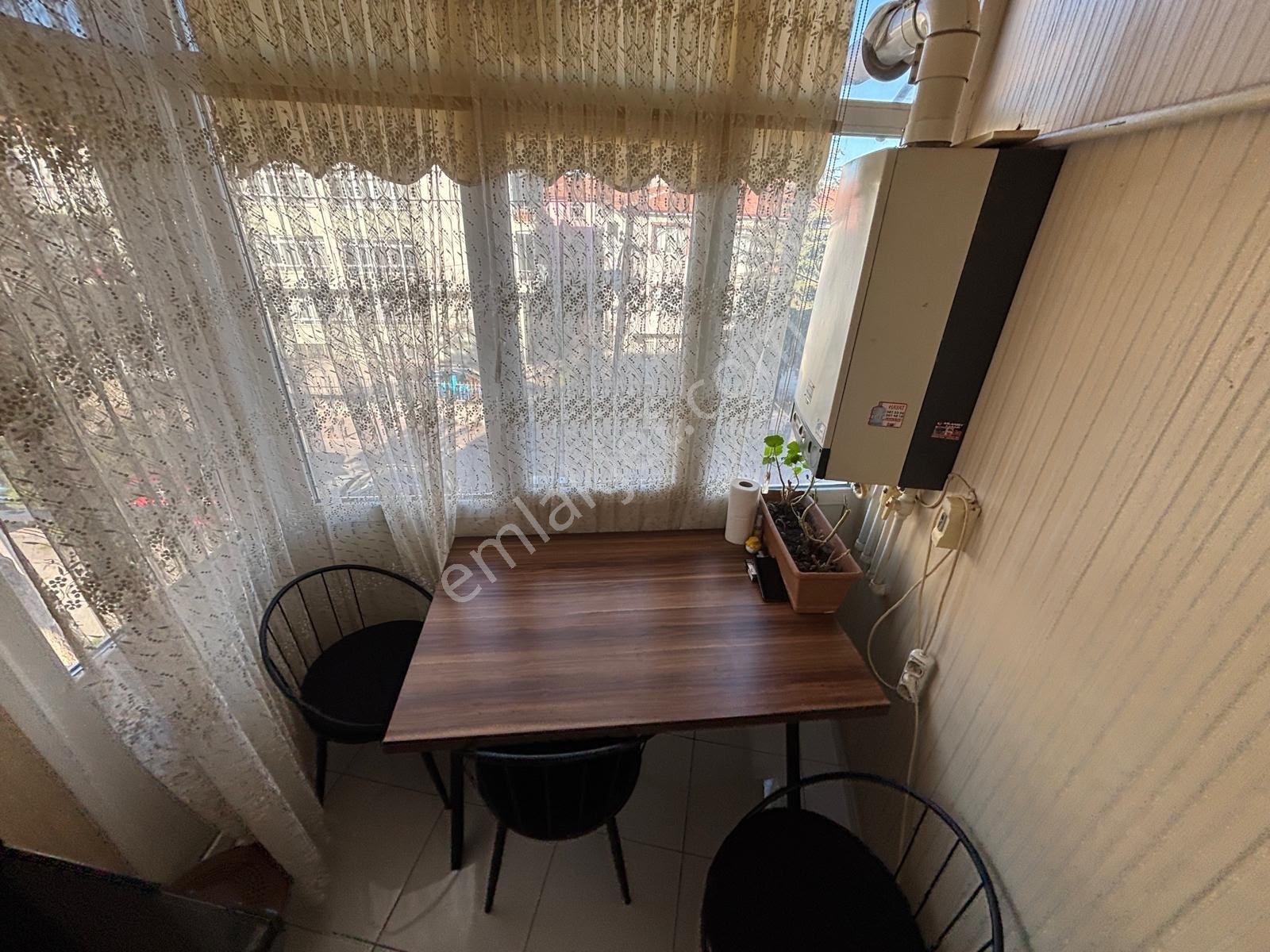 Pınarbaşı Mahallesinde 3+1 120m2 Kiracılı - Görsel 11