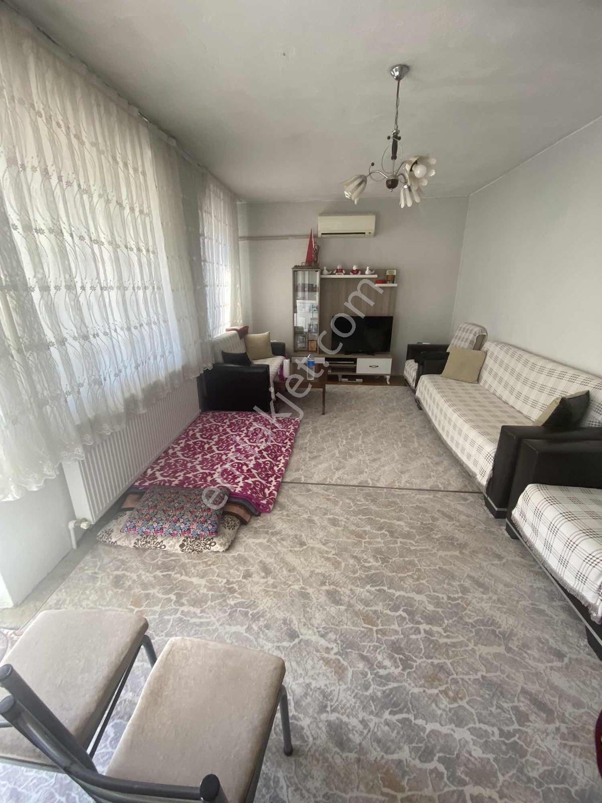 Aydın Kurtuluş Mah. Zübeyde Hnm. Cad. Satılık 2+1 D.gazlı Daire - Görsel 6