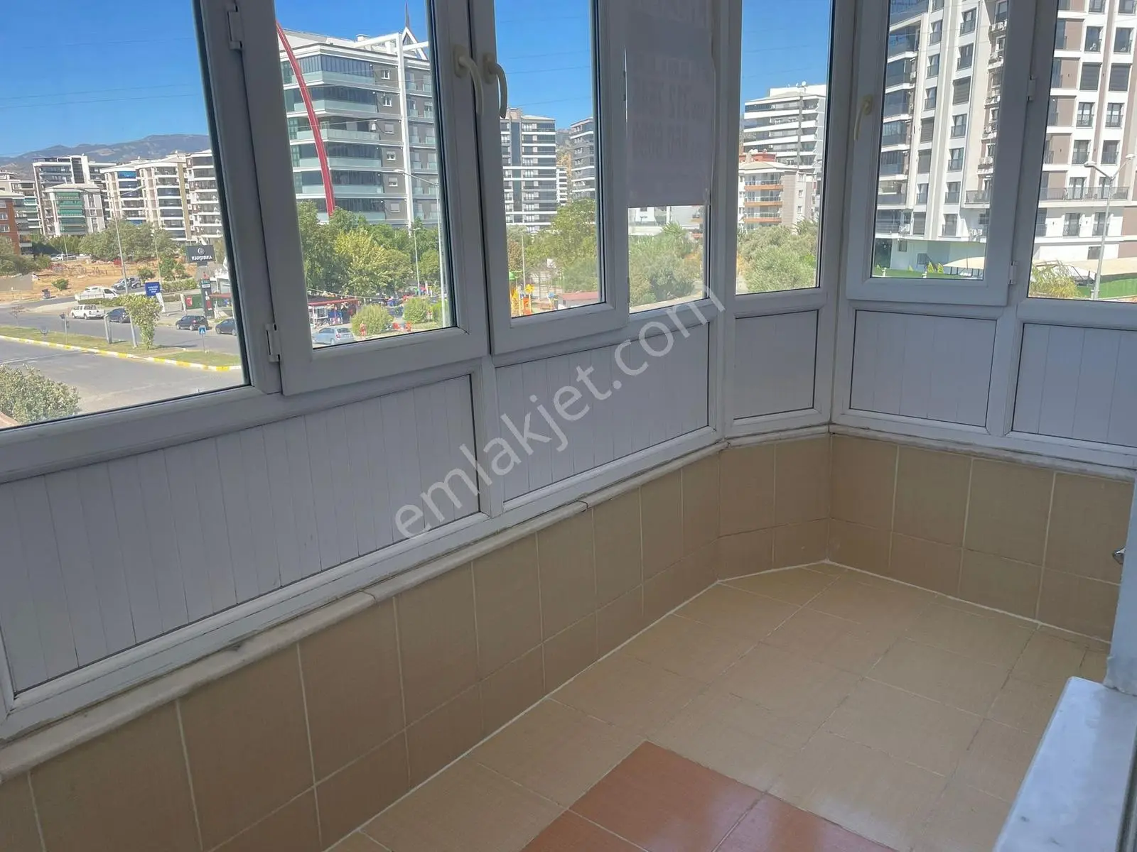 Nazilli Zafer Mah.site İçerisinde 3+1 Doğal Gazlı Kiralık Daire - Görsel 15
