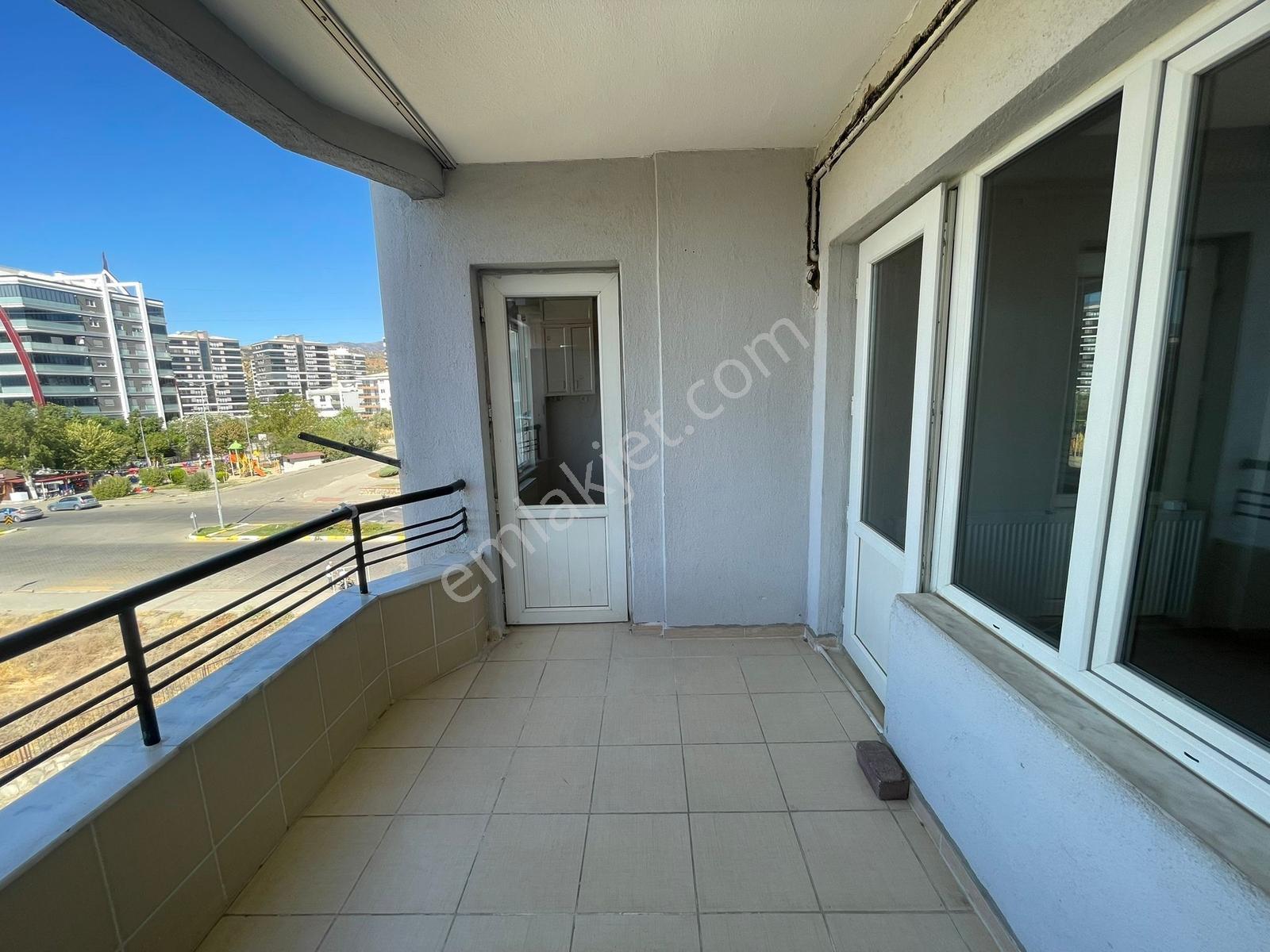 Nazilli Zafer Mah.site İçerisinde 3+1 Doğal Gazlı Kiralık Daire - Görsel 19