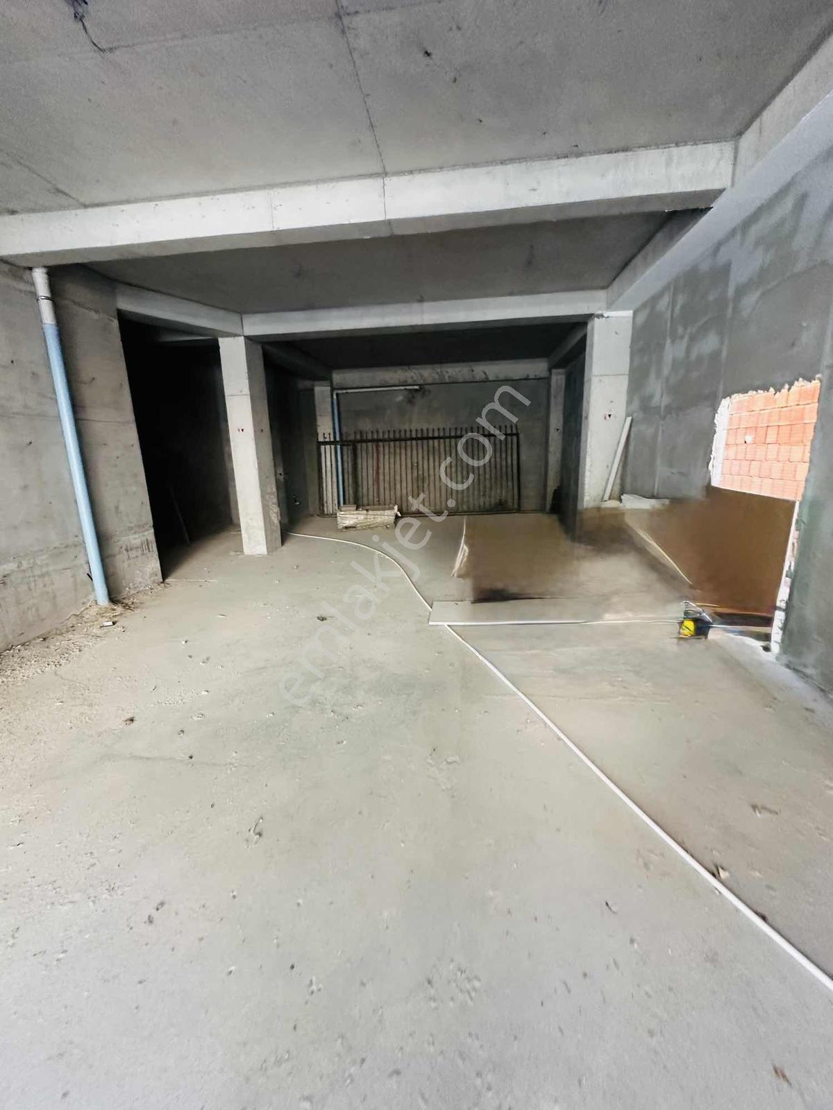 Sancaktepe İnönü Mah. Cadde Üzeri 500 M2 Kiralık Depolu Dükkan - Görsel 4