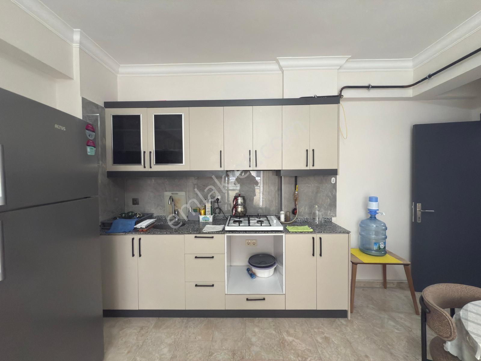 Yenimahallede Havuz Cephe Full Eşyalı 2+1 Fırsat Daire - Görsel 25