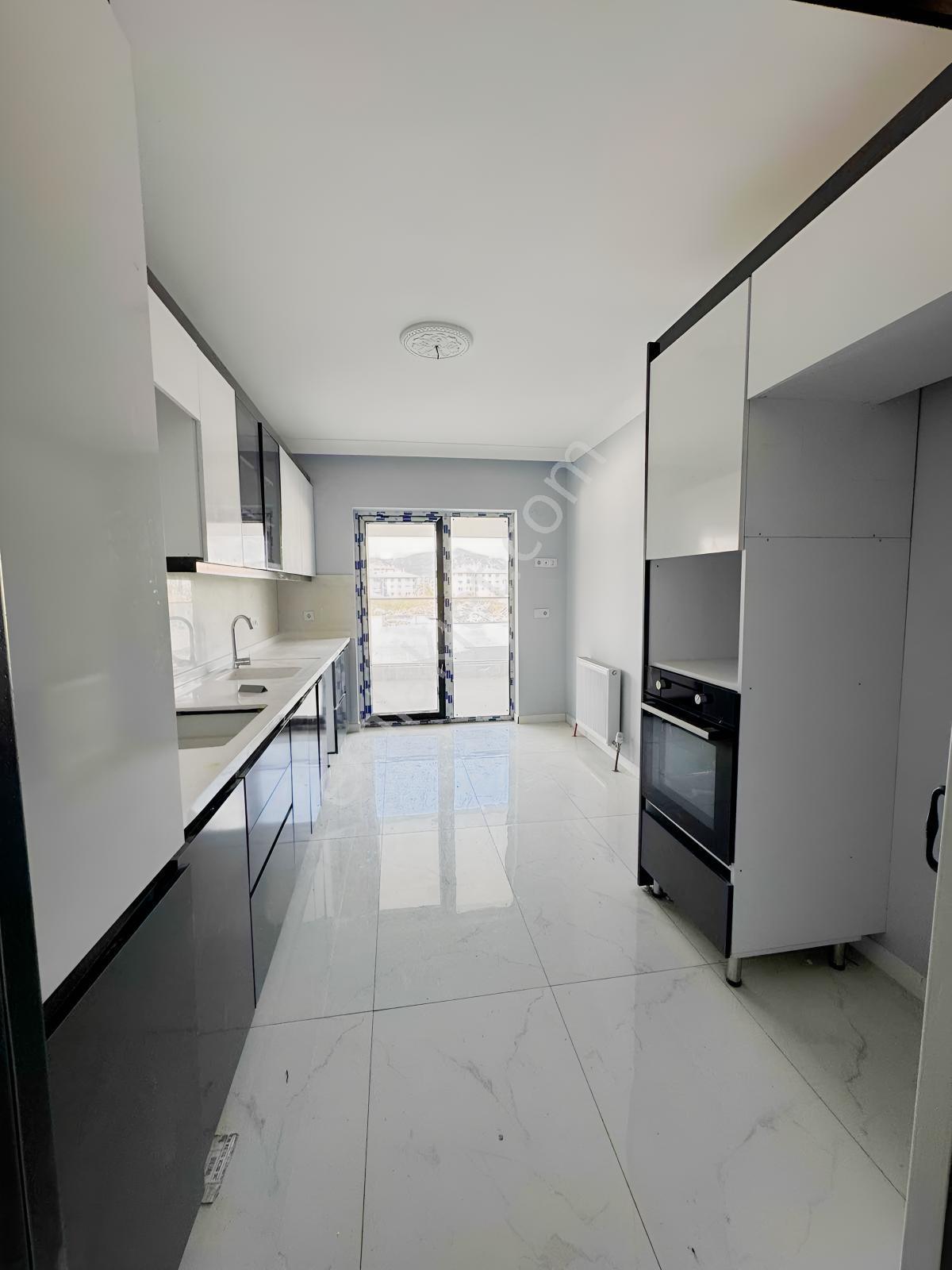 Lider Emlak'tan 4+1 Ful+ful Site İçerisinde Sıfır Kiralık Daire - Görsel 21