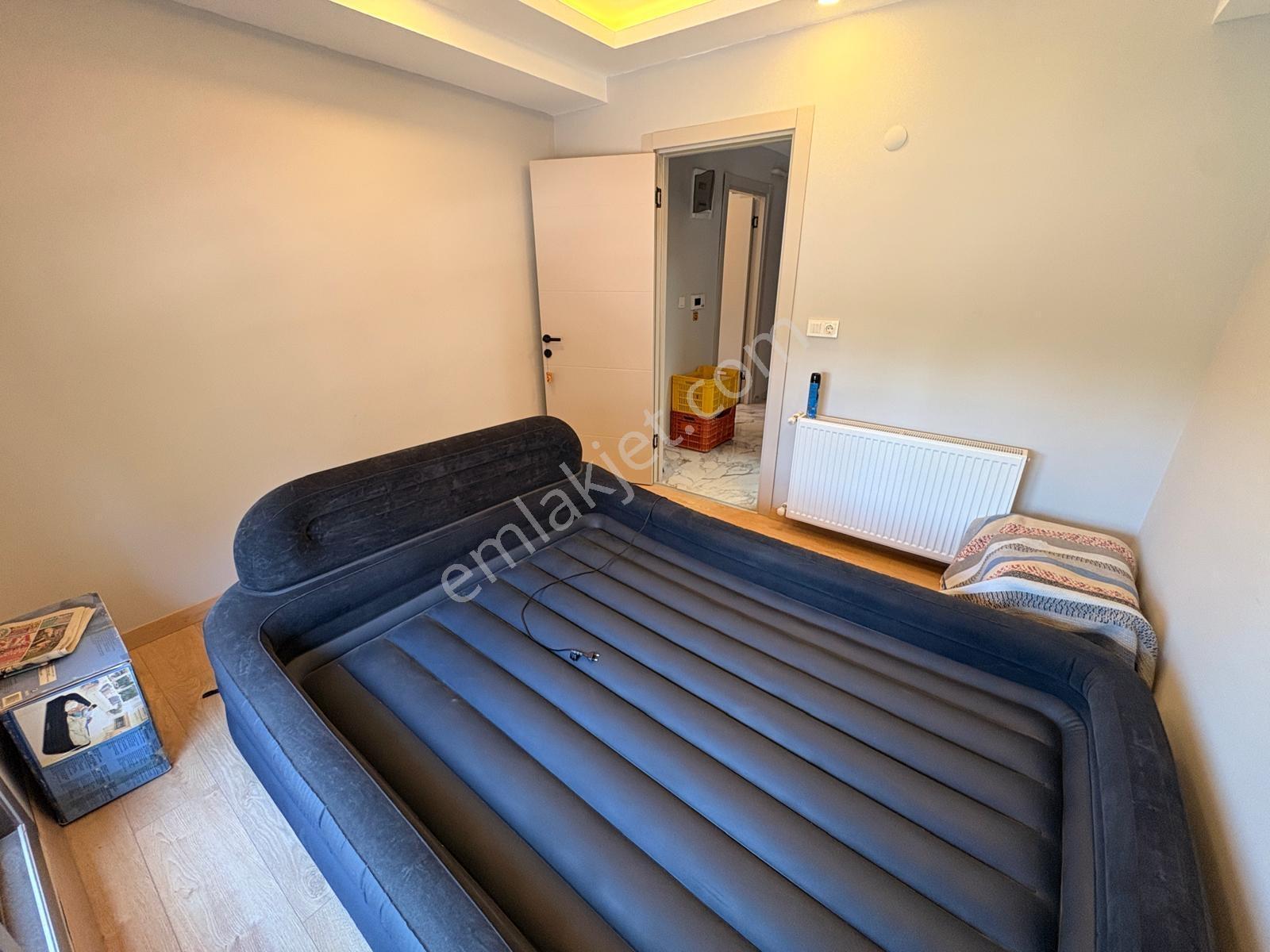 Buca Işılay Saygın Lisesi Karşısında 1+1 Kısmi Eşyalı Kiralık - Görsel 6