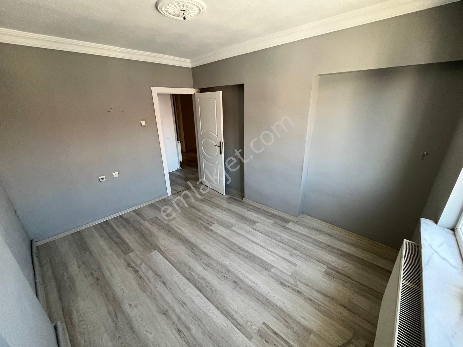 Es As Emlak'tan Mareşal Çakmak Mh Yapılı Kiralık 3+1 Daire - Görsel 10