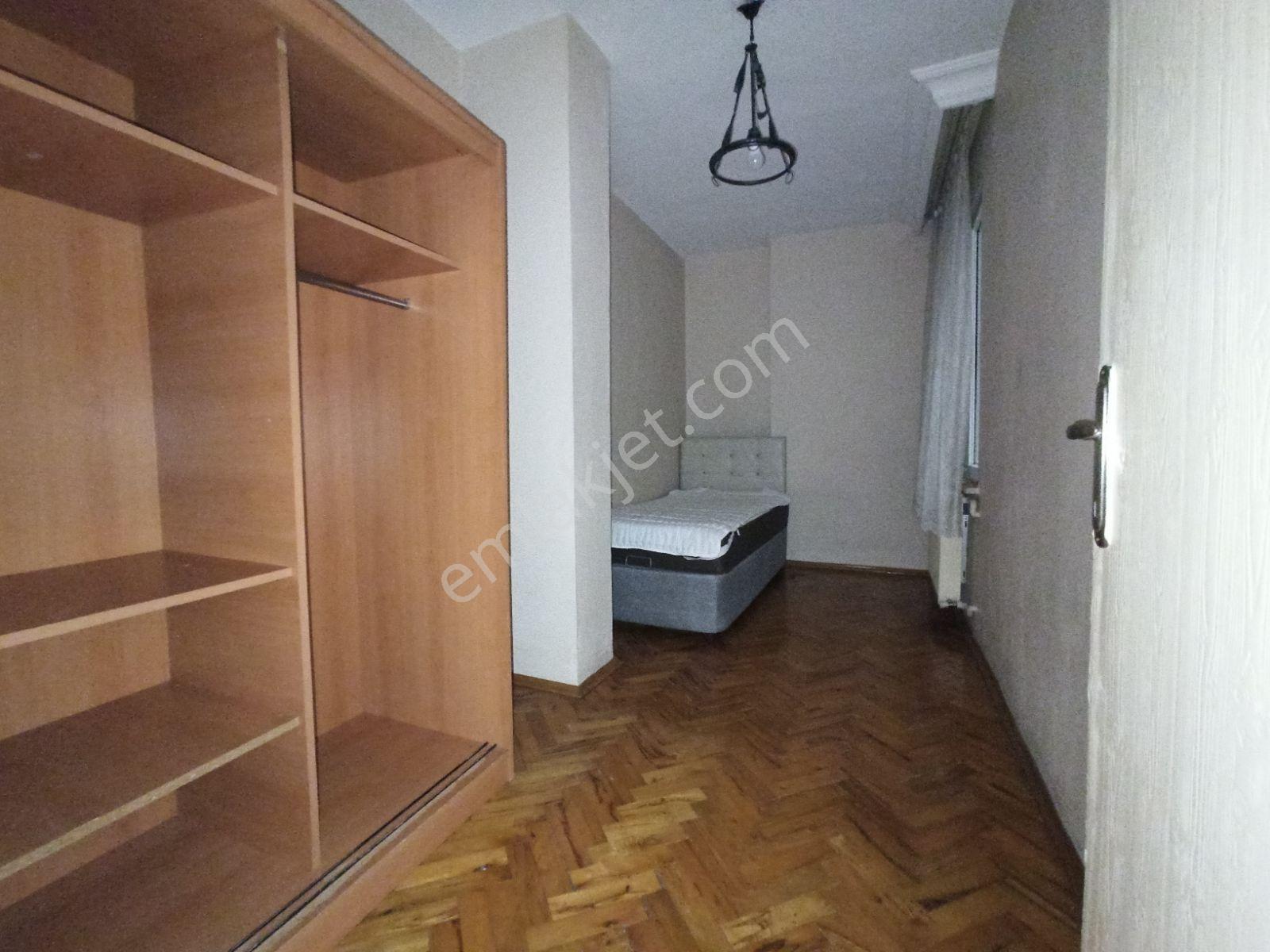 Halide Edip Adıvar Mahallesinde Geniş 3+1 Kiralık Daire - Görsel 23