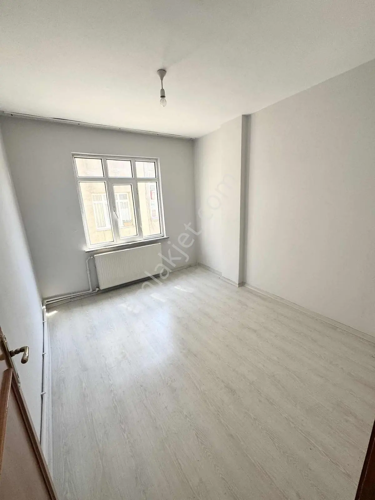 Yoldaş İnş Kiralık 2+1 95 M2 3.kat Daire - Görsel 19