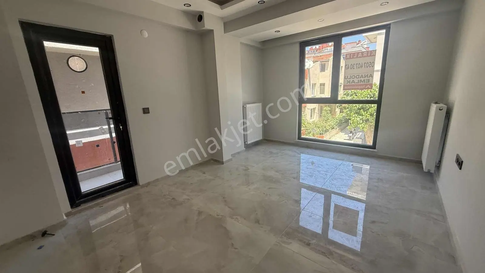 2+1 Çanakkale Barbaros Atatürk Cad Yakını Açık Mutfaklı 68 M2