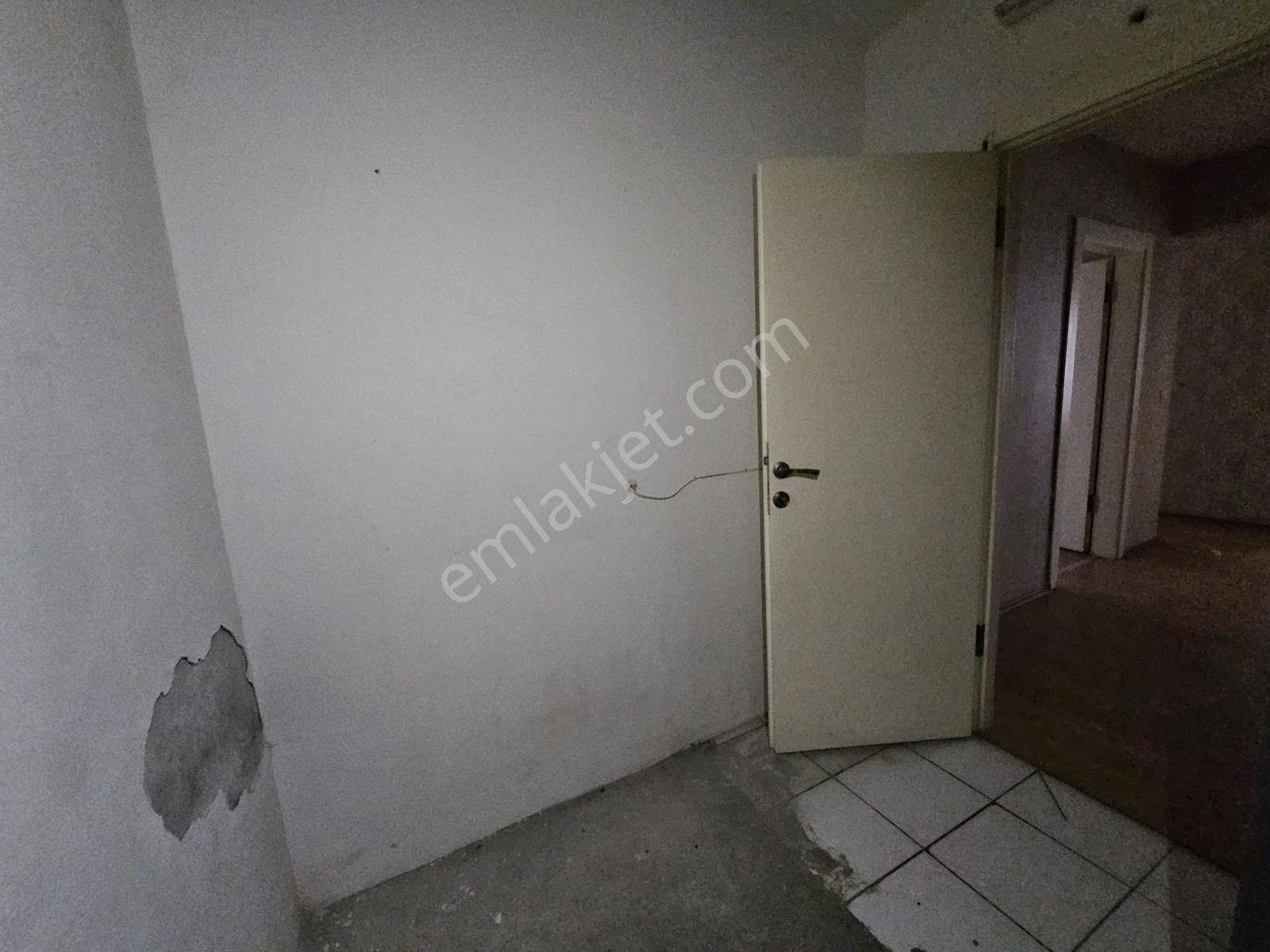 56'larda Adliye Yakınında Harika Konumda Kiralık Ofis - Görsel 31