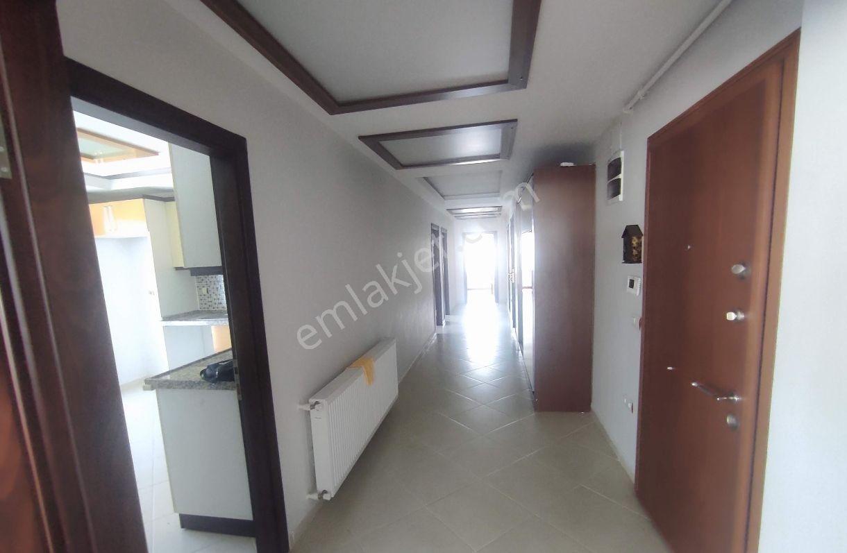 Atakum Cağaloğlu'nda Ulaşıma Yakın Geniş Kiralık 3+1 Daire - Görsel 28