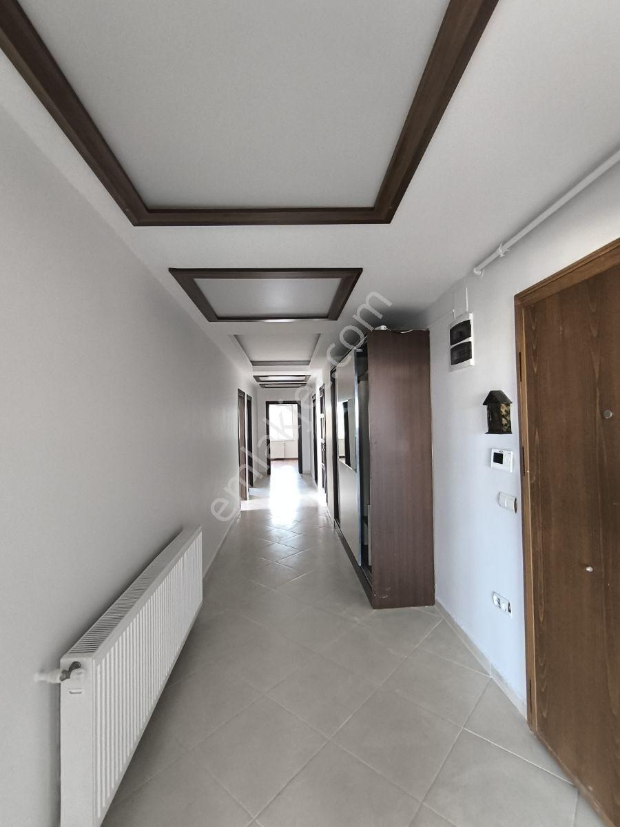 Atakum Cağaloğlu'nda Ulaşıma Yakın Geniş Kiralık 3+1 Daire - Görsel 20