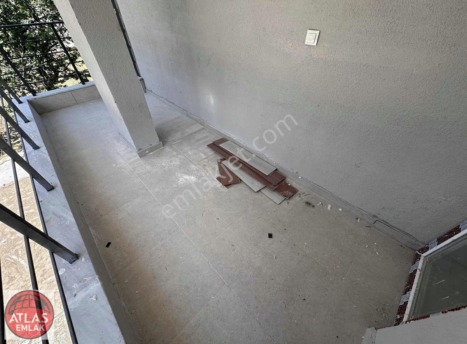Atlas'tan İlkokul Yakını Genişbalkon Giyinmeodası Sıfıryapı 3+1 - Görsel 11