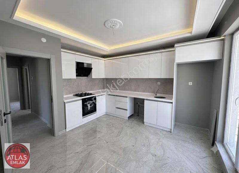 Atlas'tan İlkokul Yakını Genişbalkon Giyinmeodası Sıfıryapı 3+1 - Görsel 7