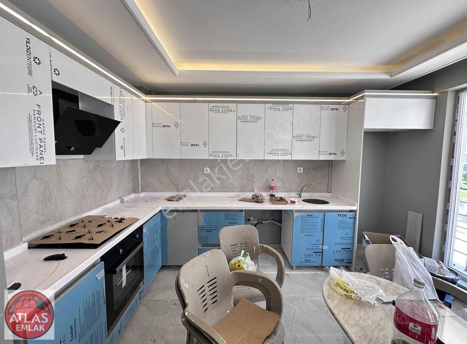 Atlas'tan İlkokul Yakını Genişbalkon Giyinmeodası Sıfıryapı 3+1 - Görsel 14