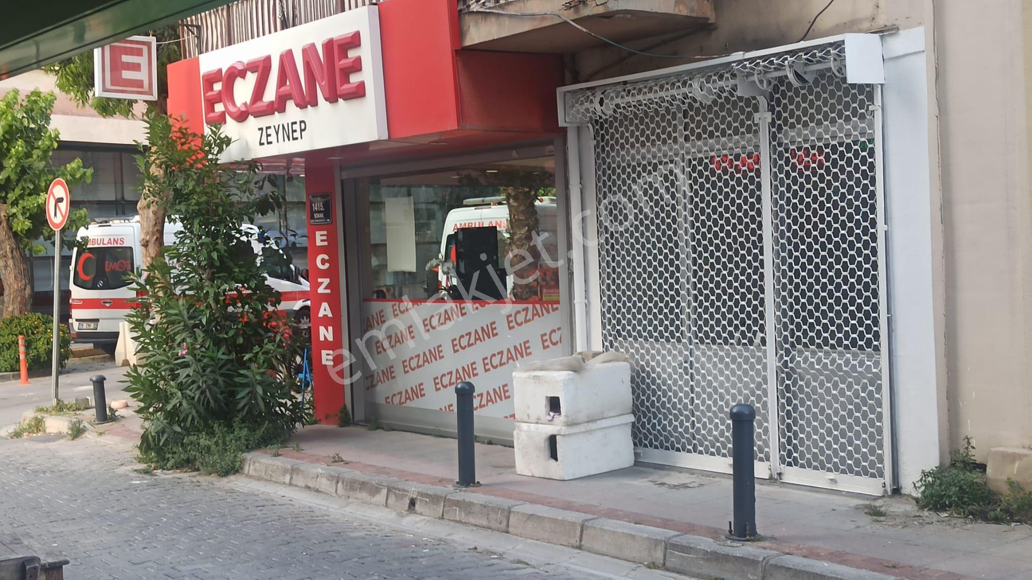 Alsancak Kahramanlar'da Emot Karşısı 40m2 Wc'li Kiralık Dükkan! - Görsel 12