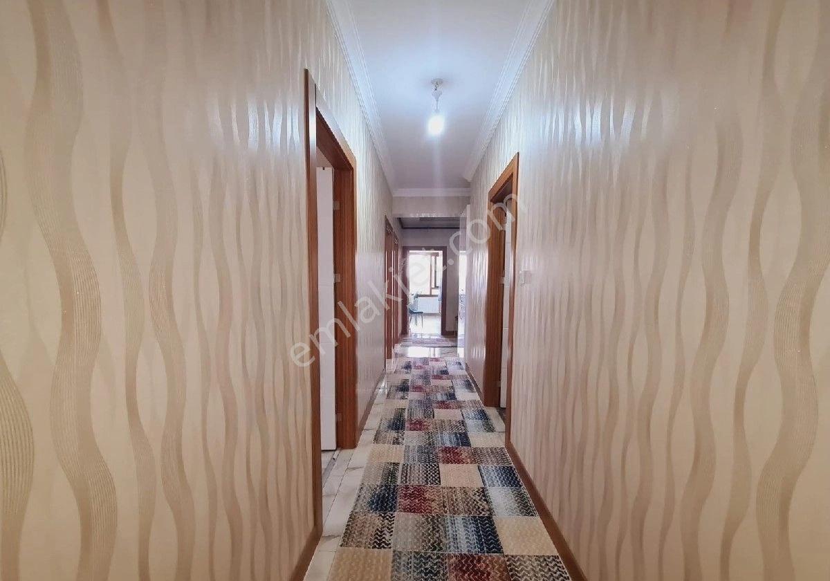 Keçiören Bağlarbaşı Sitede 4+1 Manzaralı Daire - Görsel 3