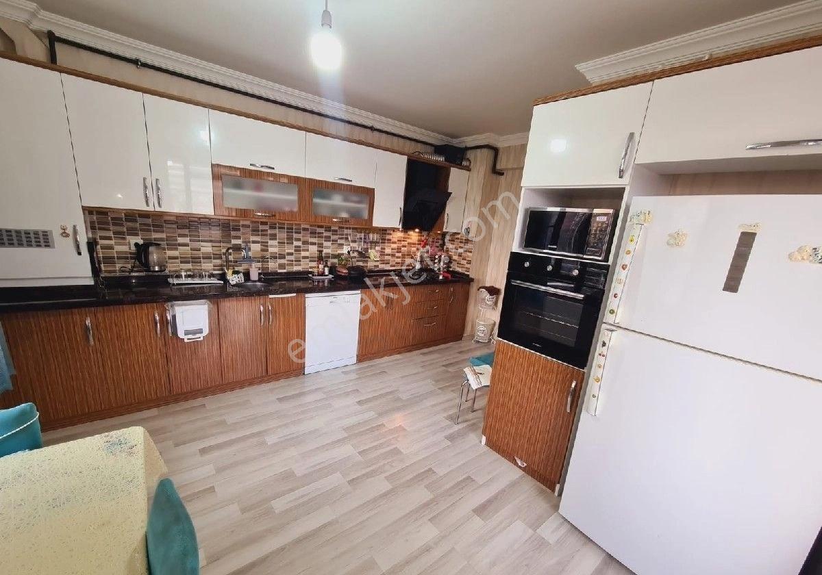 Keçiören Bağlarbaşı Sitede 4+1 Manzaralı Daire - Görsel 14