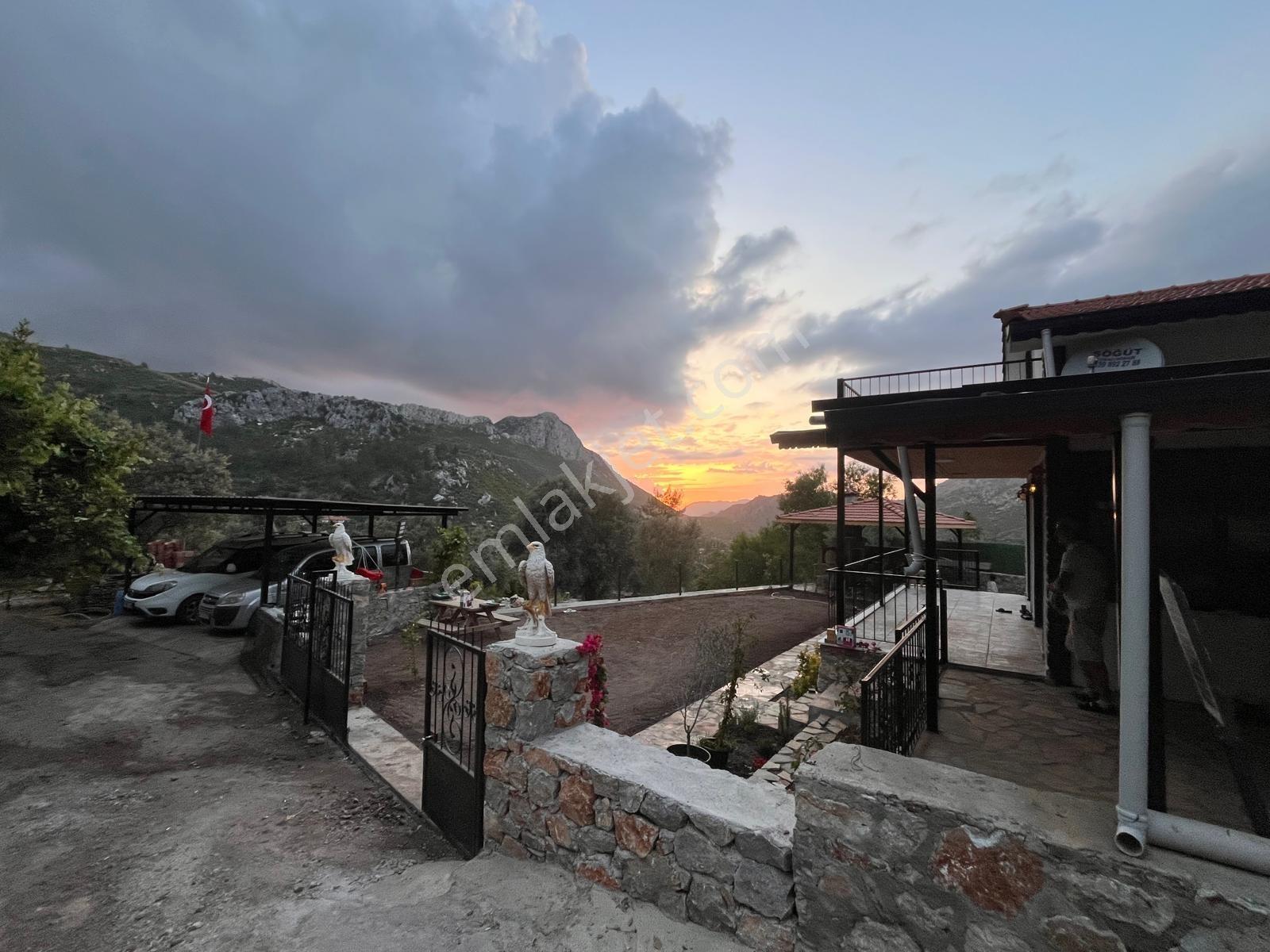 Muğla Marmaris Bayır Da Kiralık Müstakil Eşyalı Sıfır Bahçeli Ev - Görsel 14