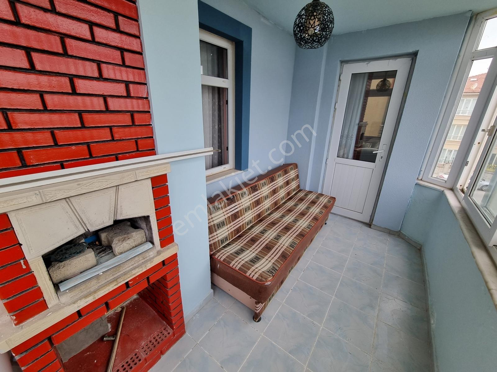 Karasu'da Denize Sıfır Konumda 2+1 Mutfak Ayrı Eşyalı Daire - Görsel 6