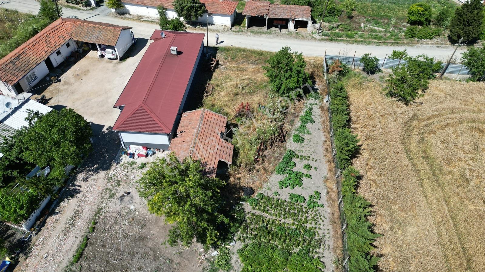 Tekirdağ Saray Servi Köyünde 906 M² Arsa - Görsel 25