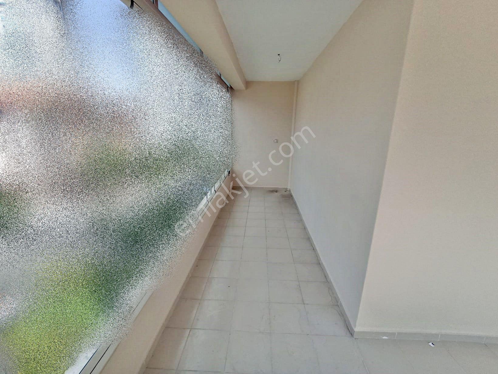 Goldtan Şehir Hastanesi Yakını Teras Balkonlu Full Yapılı Masrafsız Site'de 3+1 Daire - Görsel 30